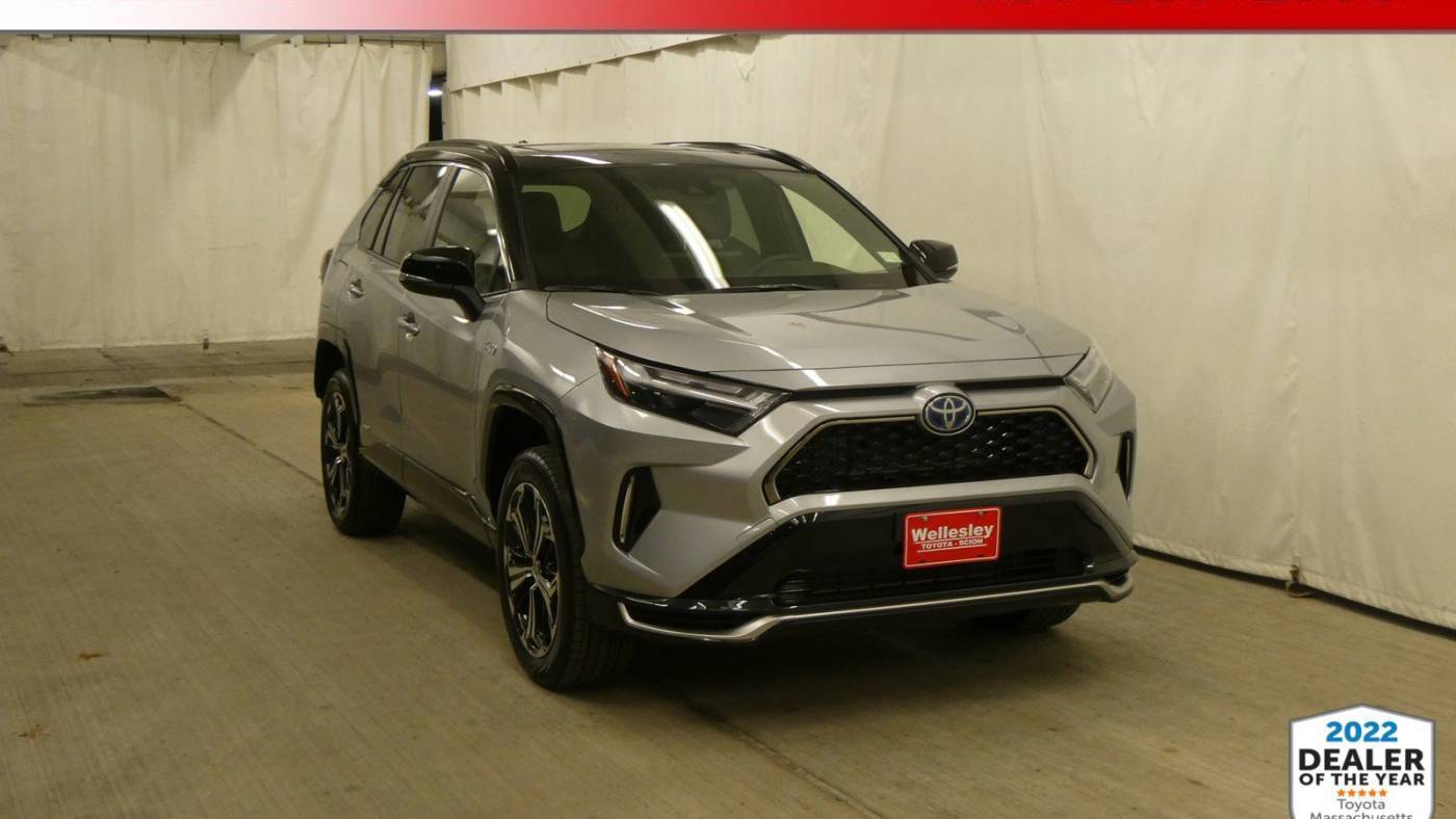 2024 Toyota RAV4 Prime XSE — SUV — 1,649 mi — Wellesley, MA