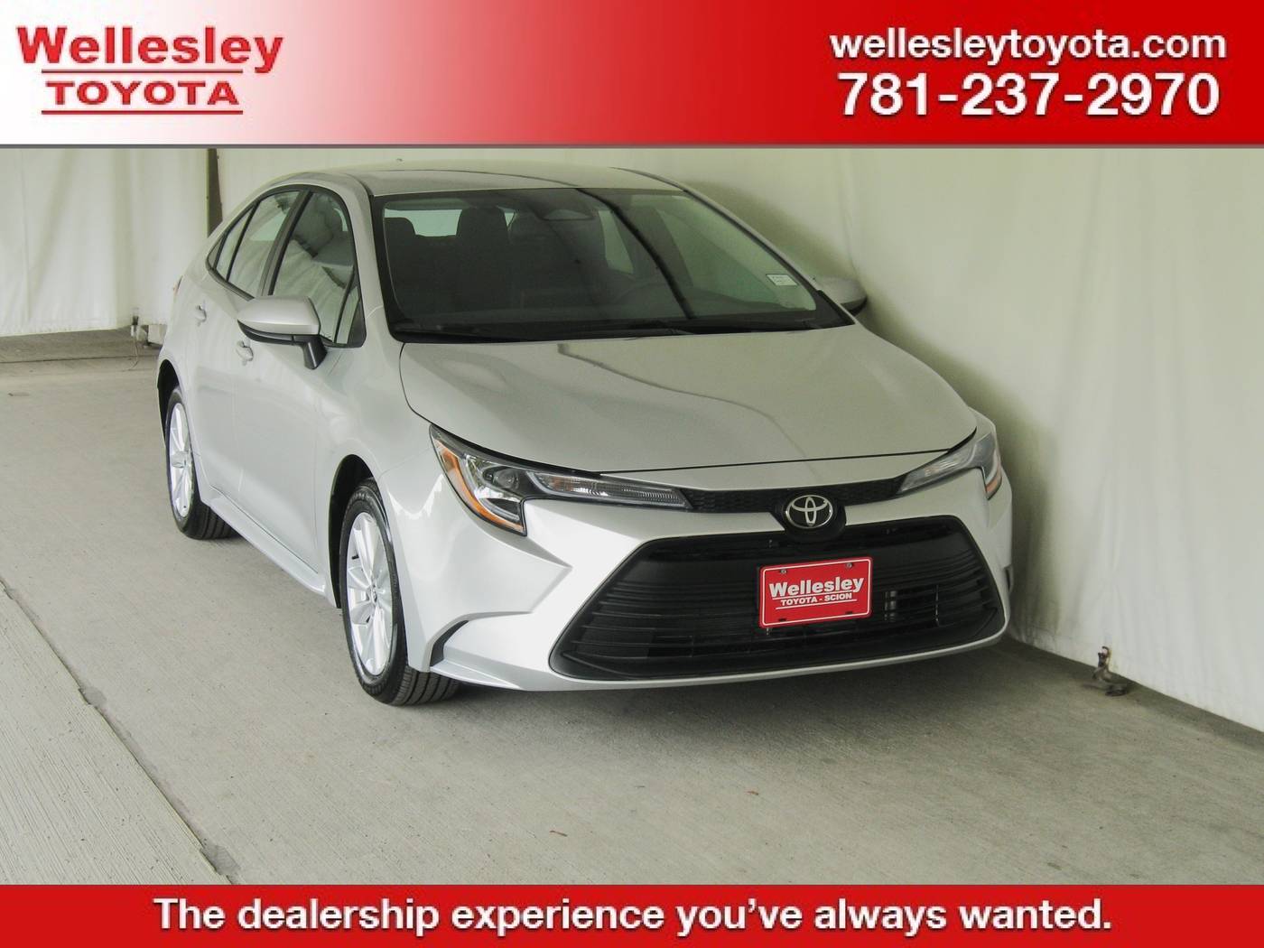 2025 Toyota Corolla LE — Sedan — 9 mi — Wellesley, MA