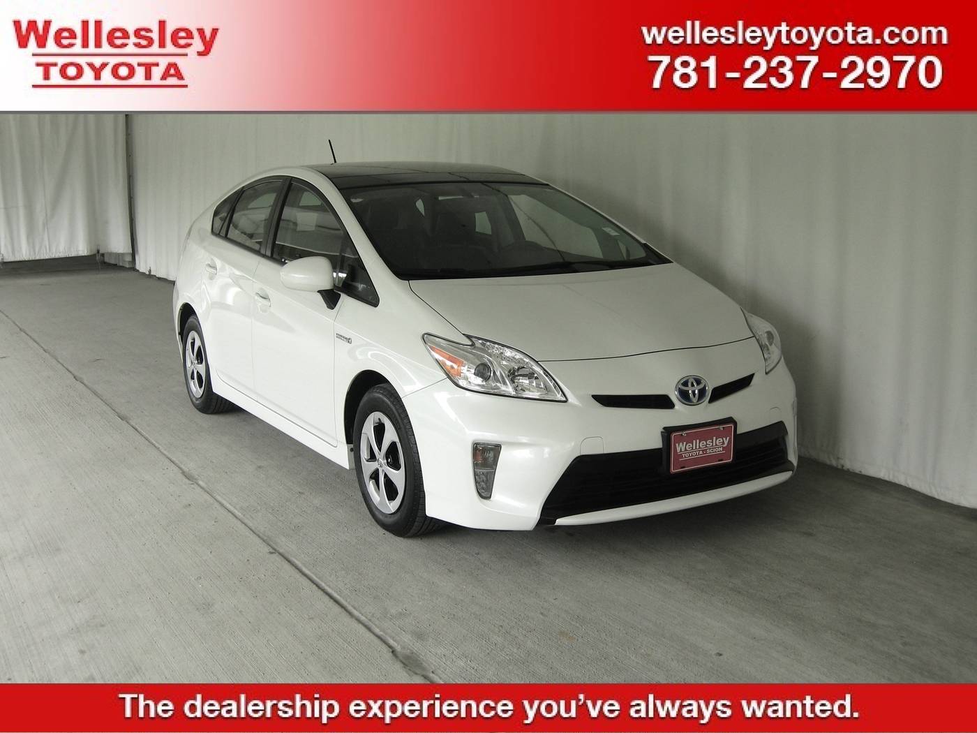 2015 Toyota Prius Four — Hatchback — 75,030 mi — Wellesley, MA