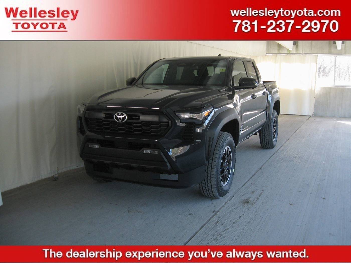 2025 Toyota Tacoma TRD Off Road Hybrid — Pickup Truck — 5 mi — Wellesley, MA