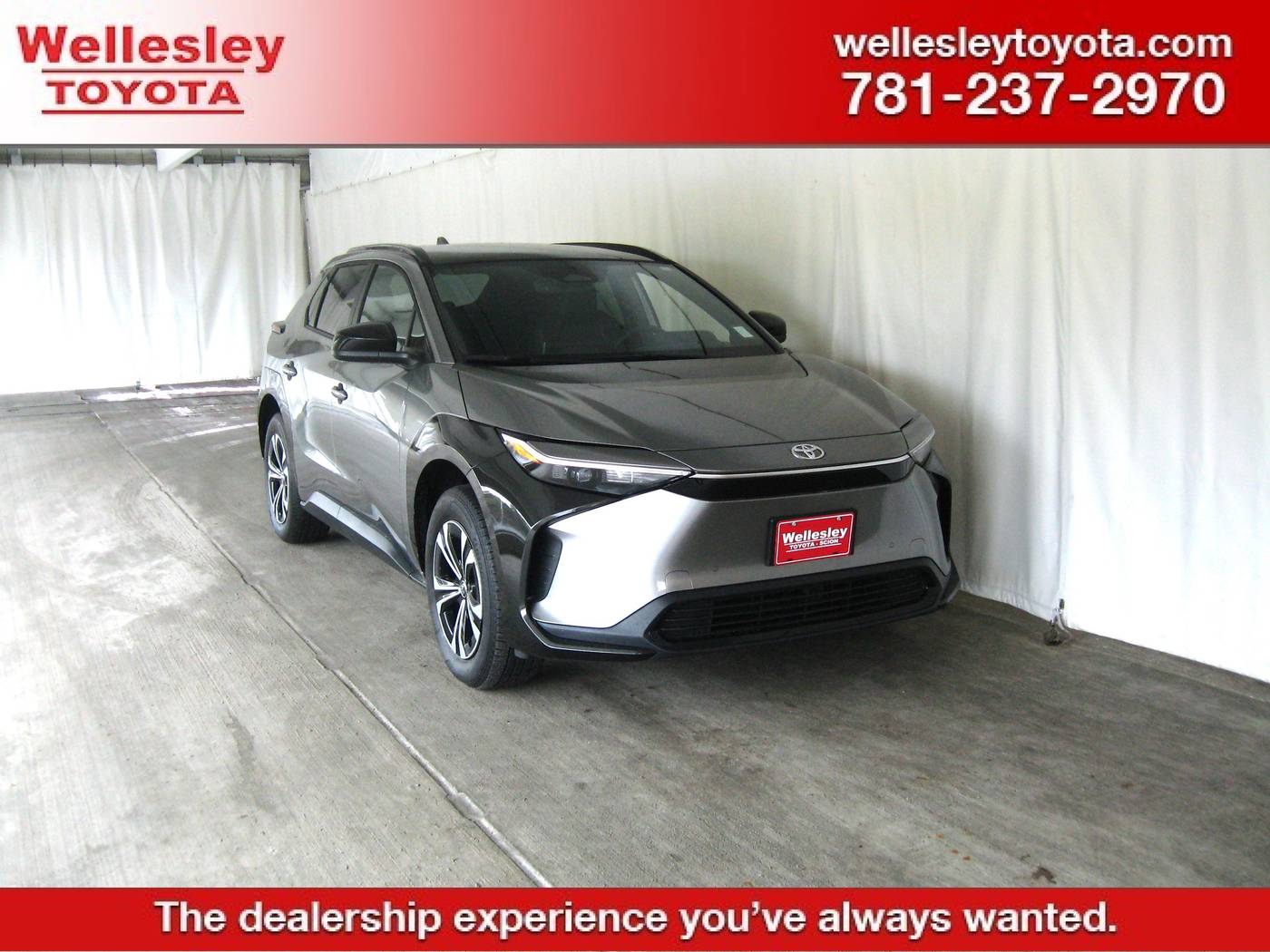 2023 Toyota bZ4X XLE — SUV — 11,595 mi — Wellesley, MA