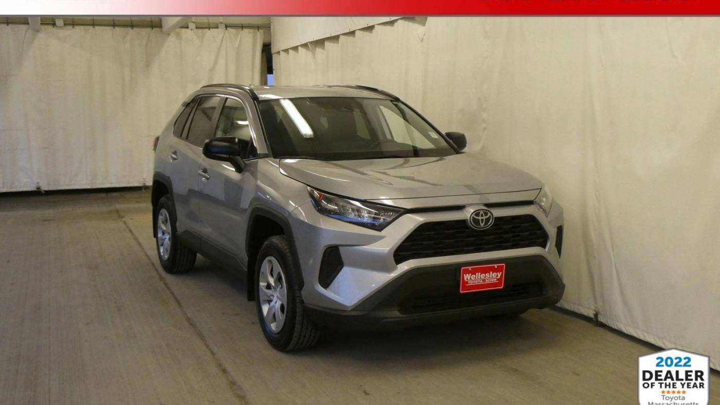 2021 Toyota RAV4 LE — SUV — 28,363 mi — Wellesley, MA