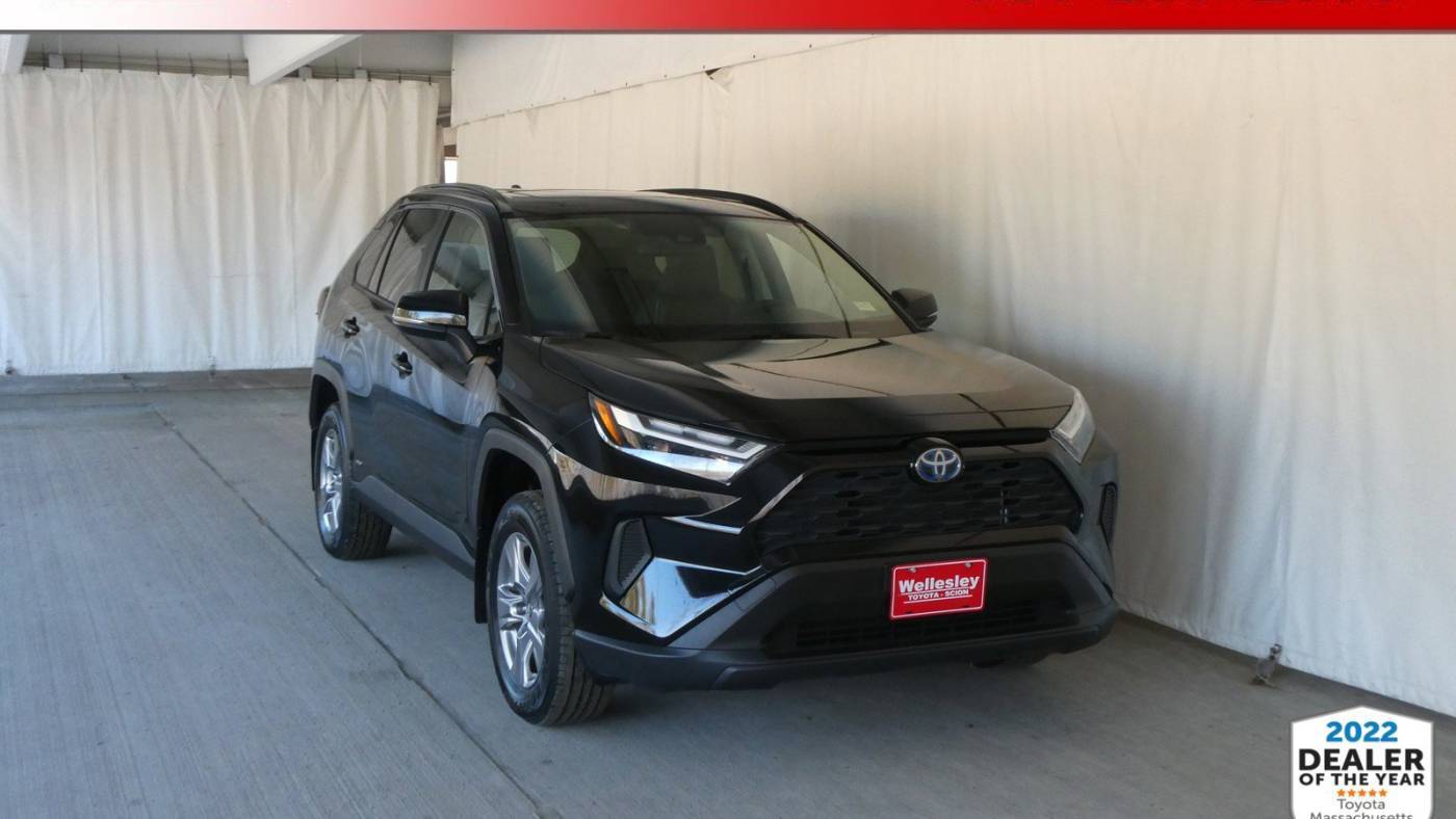2022 Toyota RAV4 Hybrid XLE — SUV — 20,067 mi — Wellesley, MA