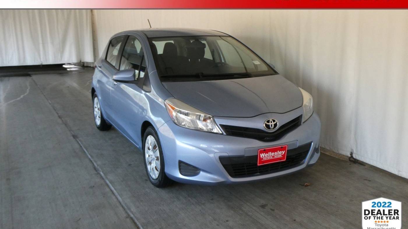 2014 Toyota Yaris LE — Hatchback — 90,066 mi — Wellesley, MA