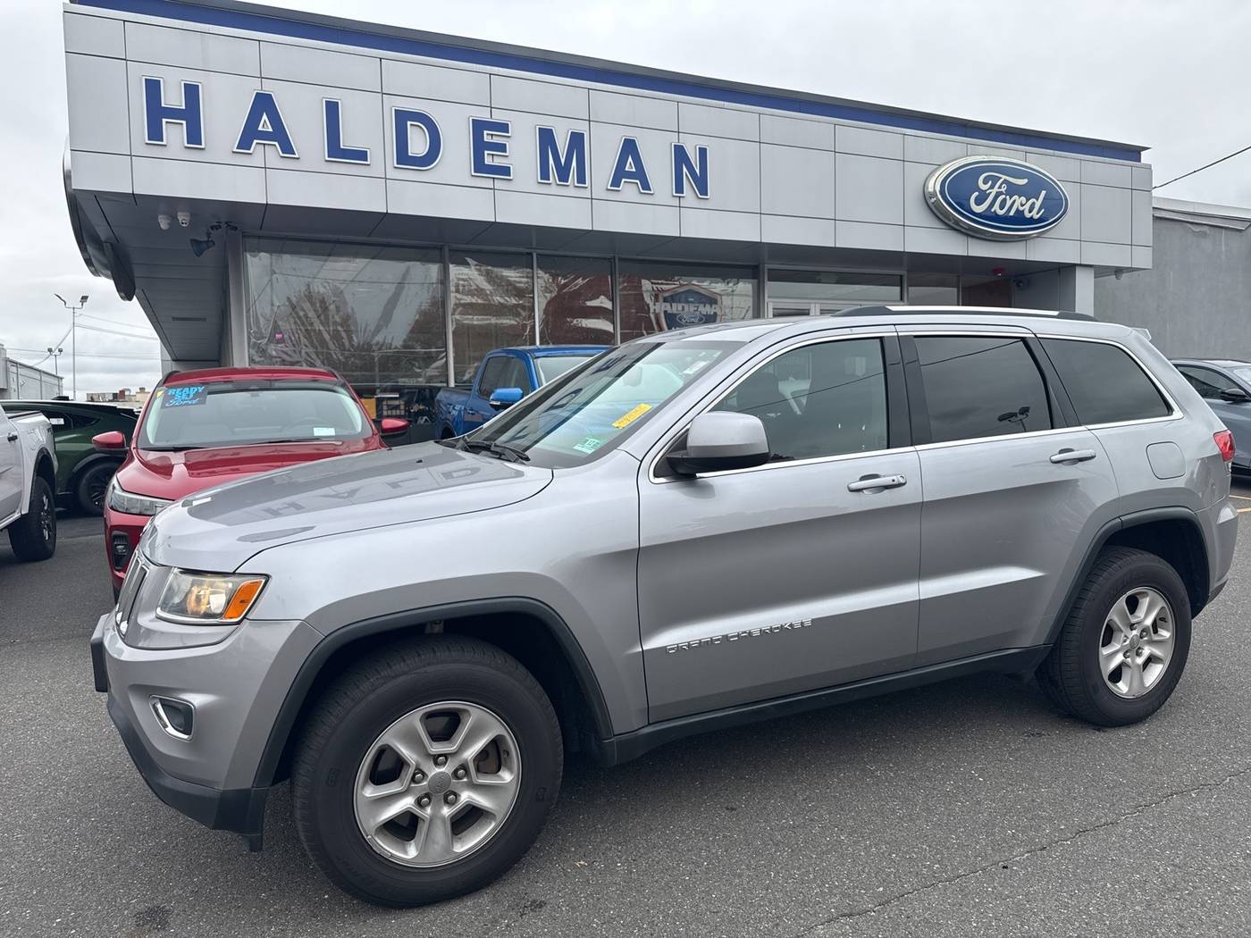 2016 Jeep Grand Cherokee Laredo — SUV — 87,617 mi — Trenton, NJ