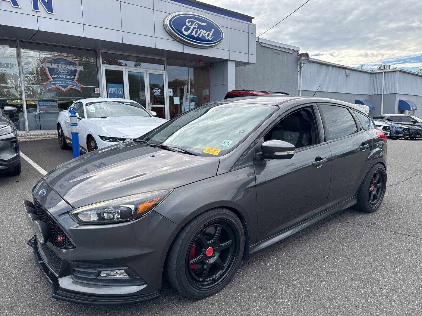 2016 Ford Focus ST — Hatchback — 62,200 mi — Trenton, NJ