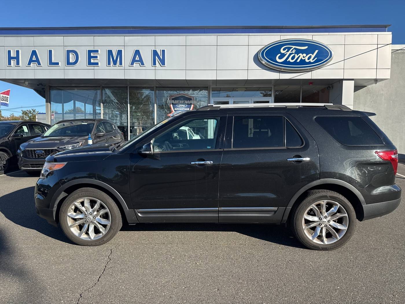 2014 Ford Explorer Limited — SUV — 54,679 mi — Trenton, NJ