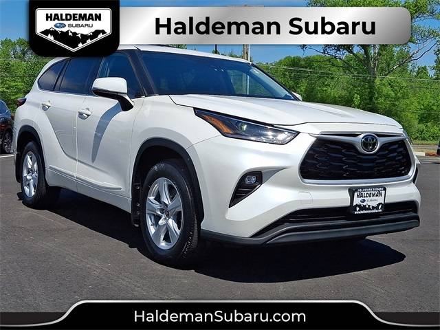 2021 Toyota Highlander LE — SUV — 19,591 mi — Robbinsville, NJ