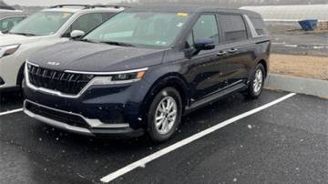 2022 Kia Carnival LXS — Minivan — 37,385 mi — Robbinsville, NJ