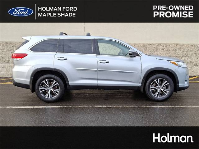 2019 Toyota Highlander LE V6 — SUV — 87,445 mi — Maple Shade, NJ