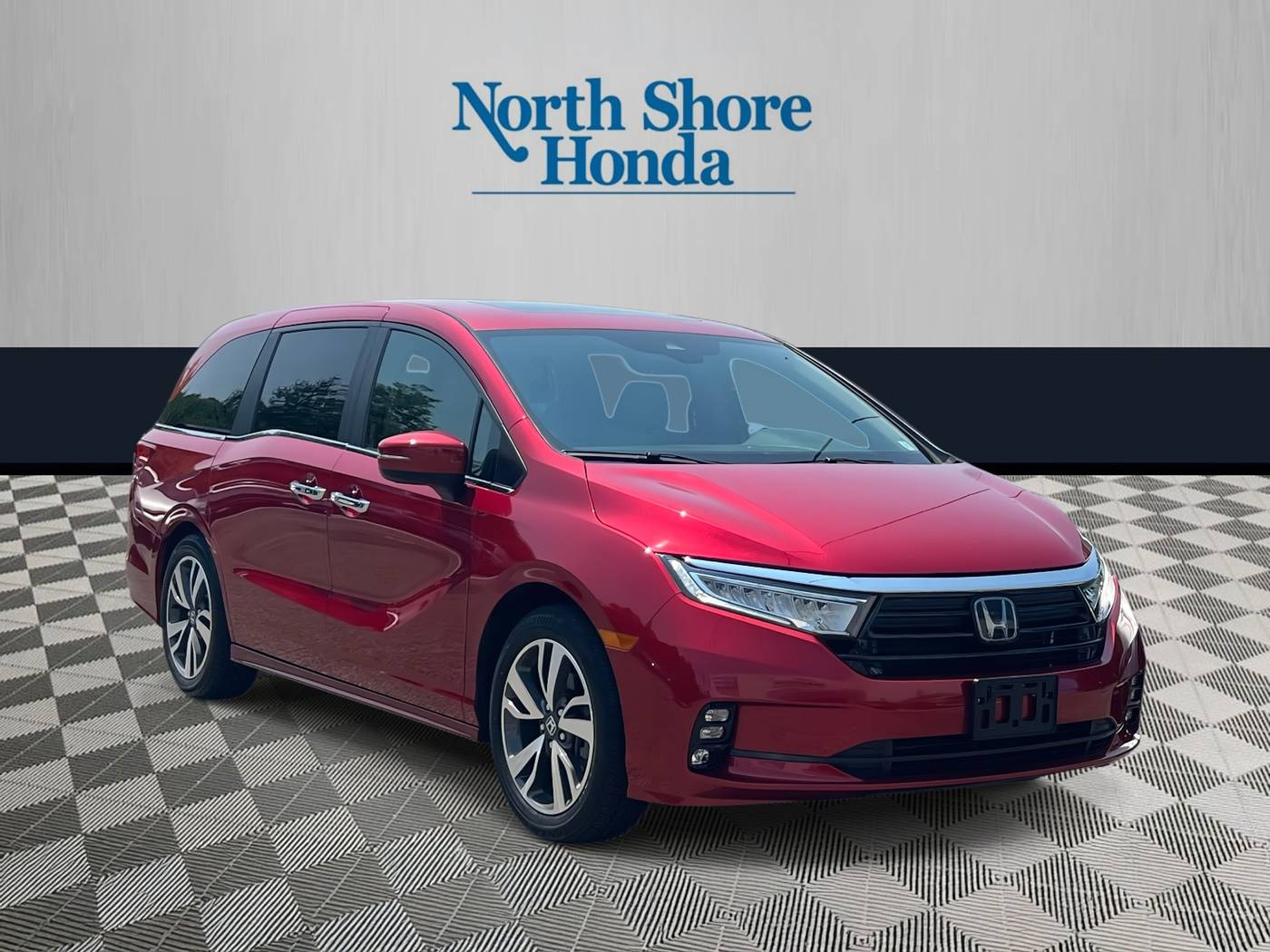 2022 Honda Odyssey Touring — Minivan — 11,813 mi — Glen Head, NY