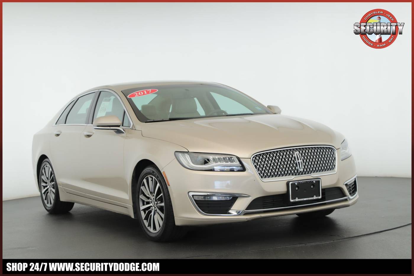 2017 Lincoln MKZ Premiere — Sedan — 15,064 mi — Amityville, NY