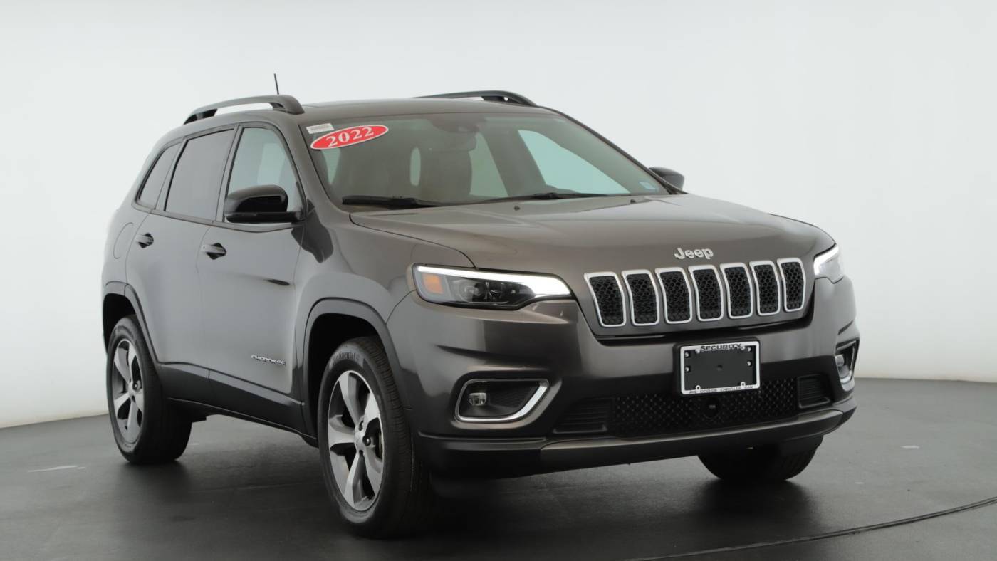 2022 Jeep Cherokee Limited — SUV — 19,262 mi — Amityville, NY