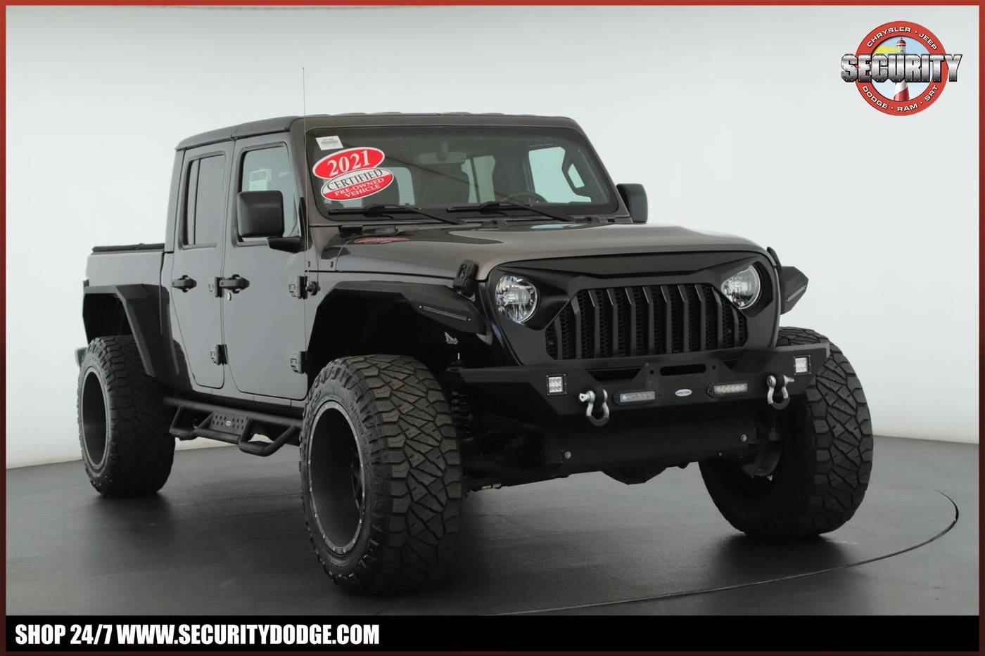 2021 Jeep Gladiator Overland — Pickup Truck — 48,229 mi — Amityville, NY