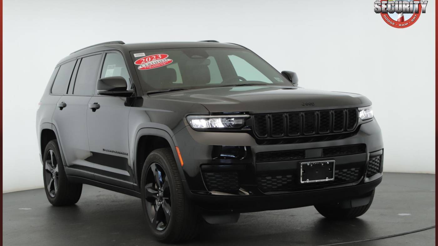 2023 Jeep Grand Cherokee Altitude — SUV — 22,227 mi — Amityville, NY
