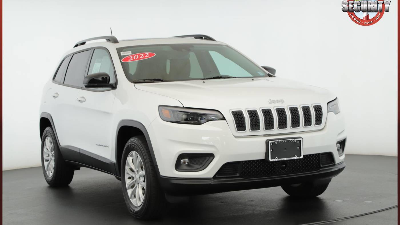 2022 Jeep Cherokee Latitude Lux — SUV — 15,536 mi — Amityville, NY
