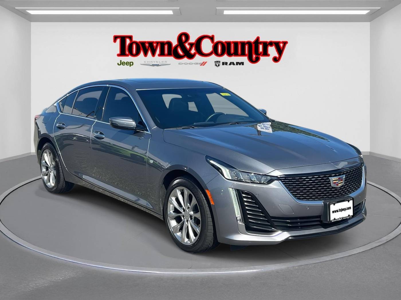 2022 Cadillac CT5 Premium Luxury — Sedan — 38,970 mi — Levittown, NY