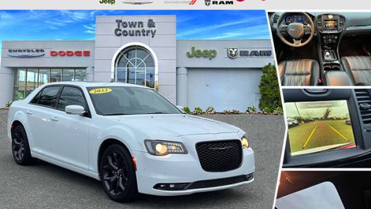 2023 Chrysler 300 S — Sedan — 34,825 mi — Levittown, NY