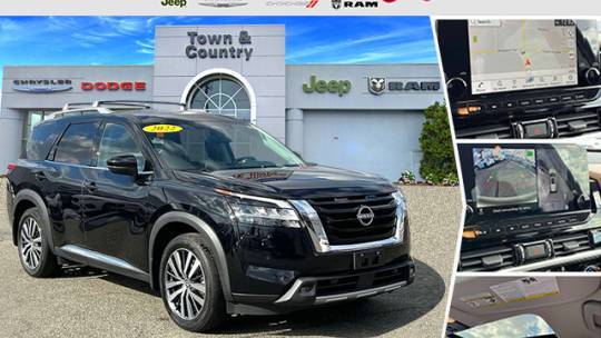 2022 Nissan Pathfinder Platinum — SUV — 29,328 mi — Levittown, NY