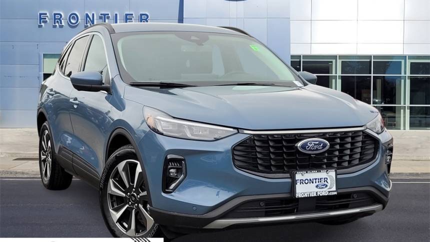 2023 Ford Escape Platinum — SUV — 822 mi — Santa Clara, CA