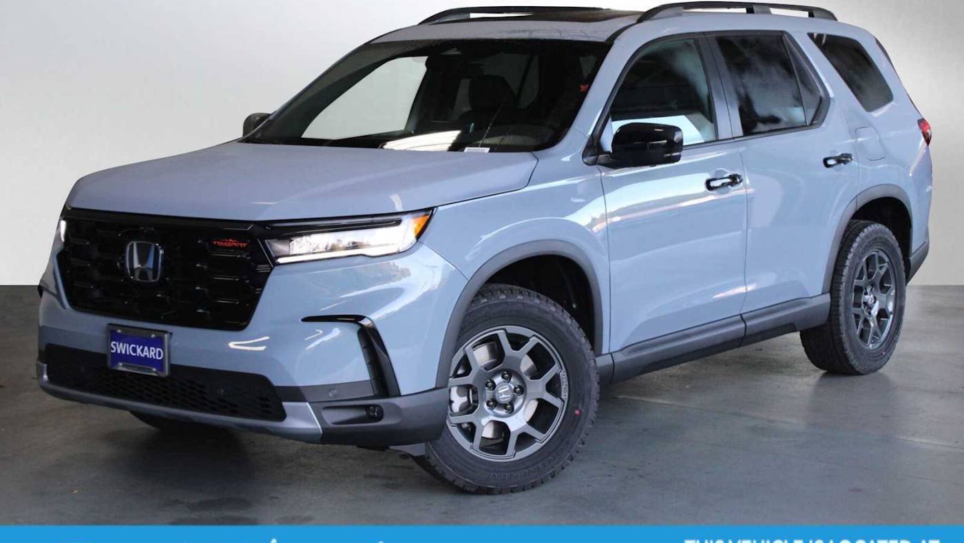 2025 Honda Pilot TrailSport — SUV — 5,273 mi — Gladstone, OR