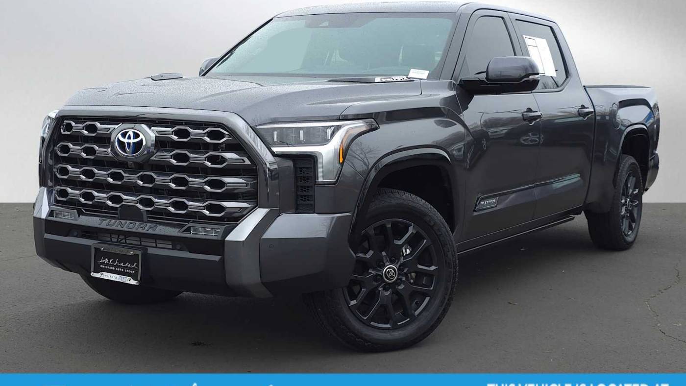 2024 Toyota Tundra Hybrid Platinum — Pickup Truck — 9,807 mi — Gladstone, OR