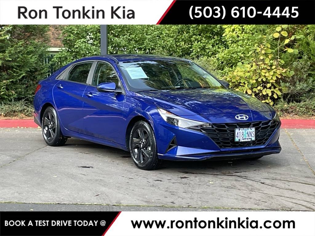 2022 Hyundai Elantra Hybrid Blue — Sedan — 16,814 mi — Gladstone, OR