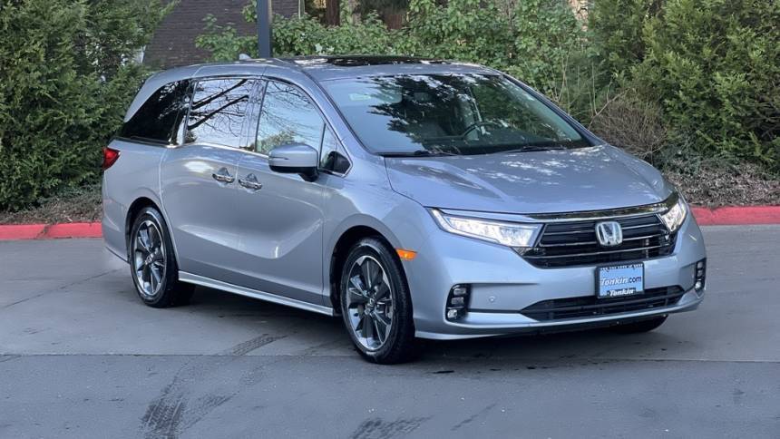 2023 Honda Odyssey Elite — Minivan — 28,382 mi — Gladstone, OR