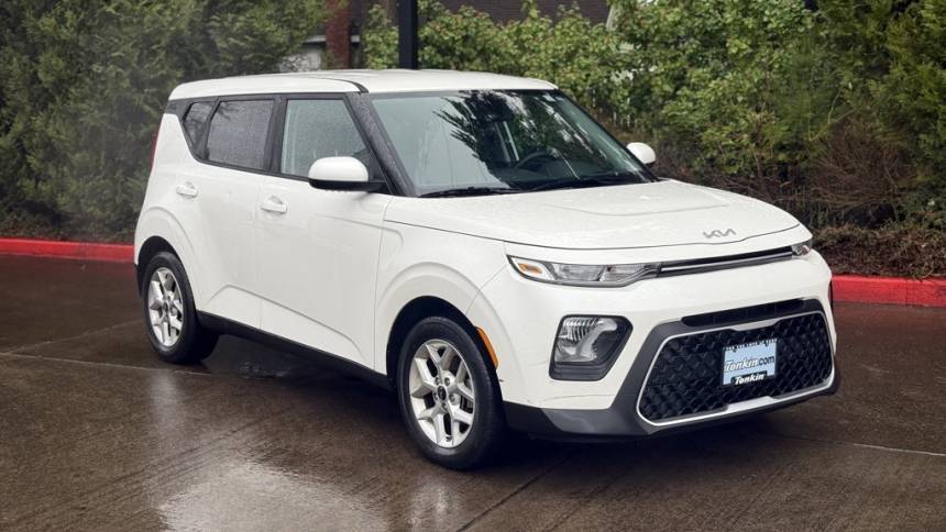 2022 Kia Soul LX — Hatchback — 44,400 mi — Gladstone, OR