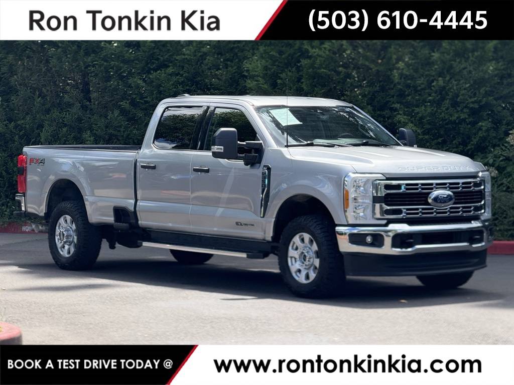 2023 Ford Super Duty F-350 XLT — Pickup Truck — 76,681 mi — Gladstone, OR