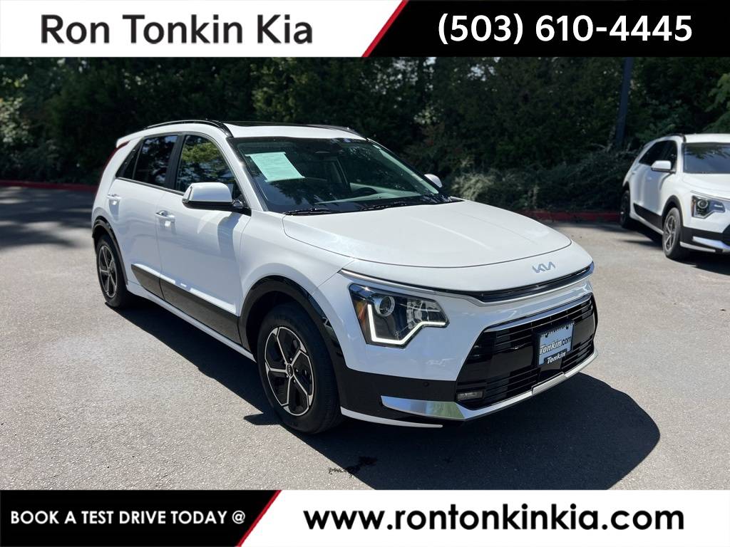 2024 Kia Niro Hybrid SX — SUV — 2,446 mi — Gladstone, OR