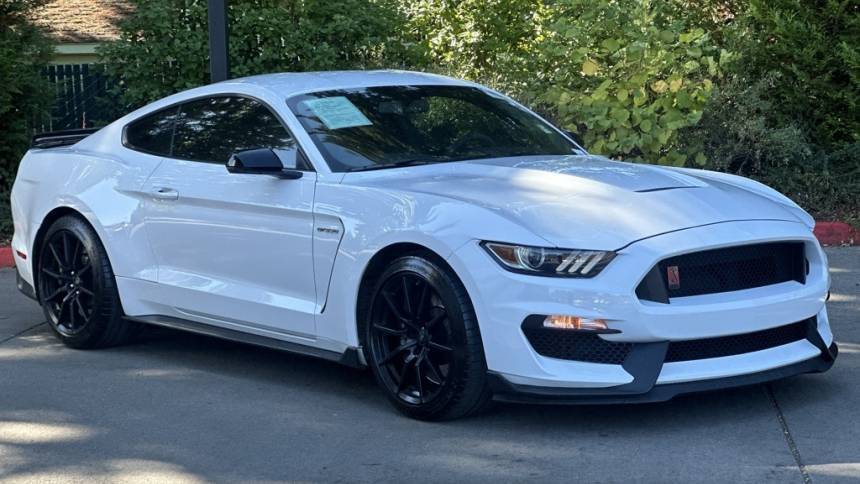 2018 Ford Mustang Shelby GT350 — Coupe — 30,728 mi — Gladstone, OR