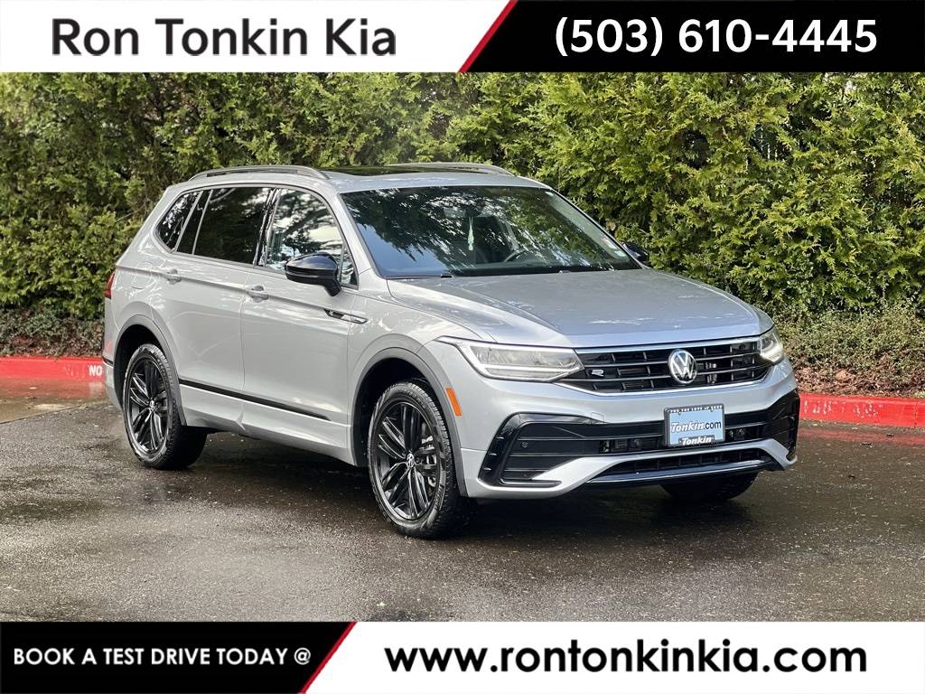 2022 Volkswagen Tiguan SE R-Line Black — SUV — 25,170 mi — Gladstone, OR