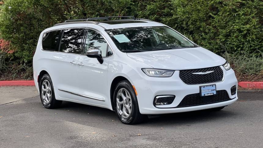 2023 Chrysler Pacifica Limited — Minivan — 62,628 mi — Gladstone, OR