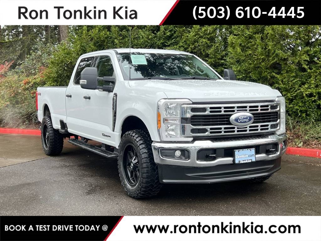 2023 Ford Super Duty F-350 XLT — Pickup Truck — 27,486 mi — Gladstone, OR