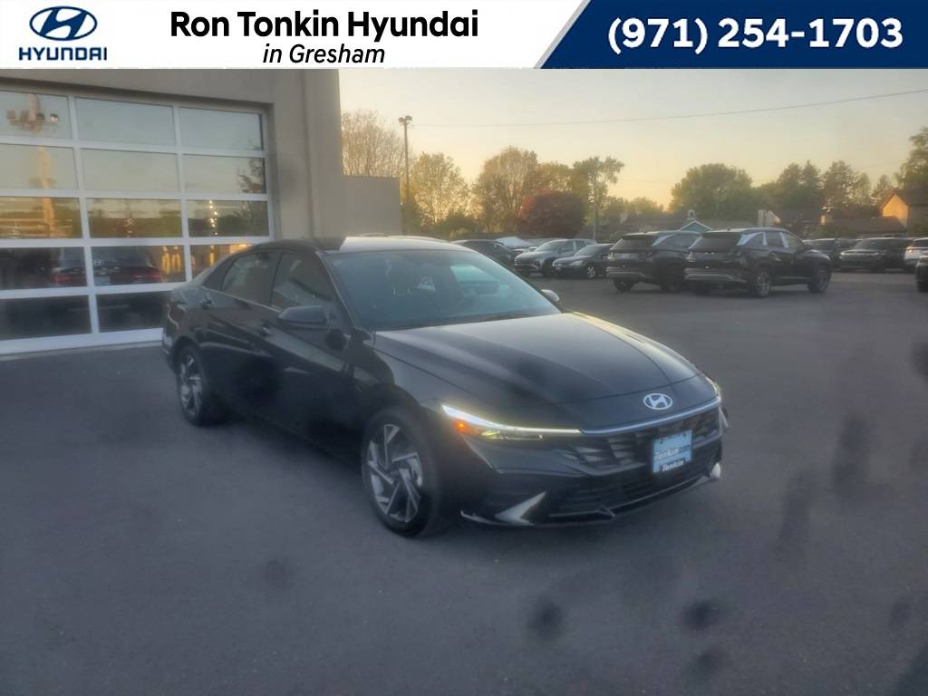2024 Hyundai Elantra SEL — Sedan — 6,978 mi — Gresham, OR
