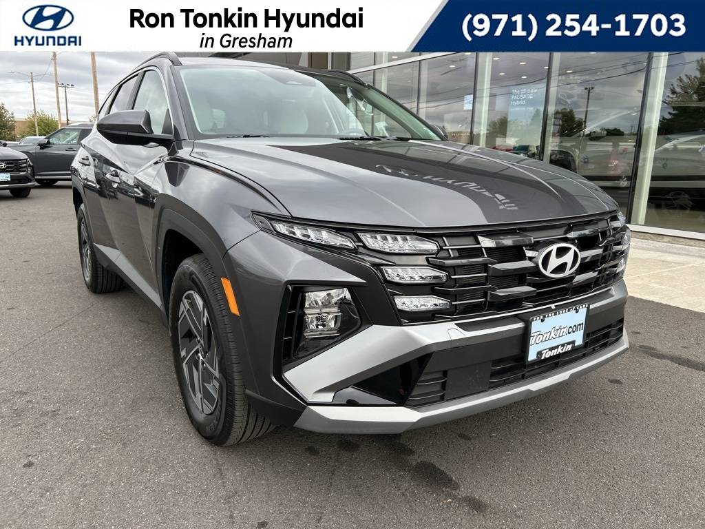 2025 Hyundai Tucson Hybrid Blue — SUV — 5,615 mi — Gresham, OR