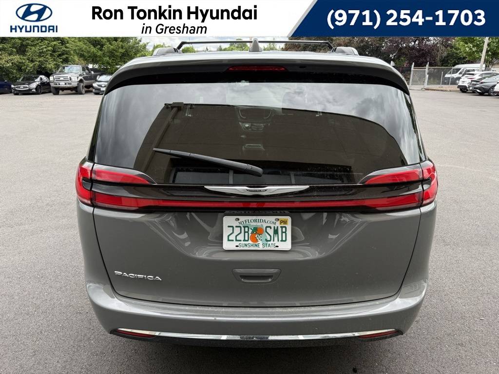 2012 Chrysler Town & Country Touring — Minivan — 145,816 mi — Gresham, OR