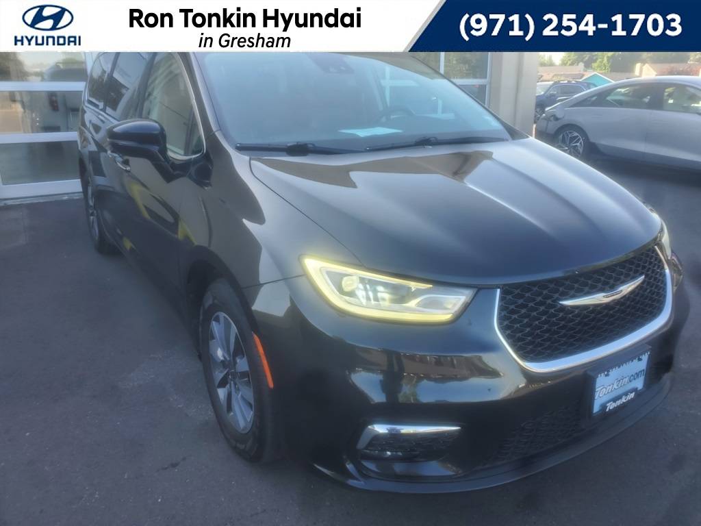 2021 Chrysler Pacifica Touring L — Minivan — 96,491 mi — Gresham, OR