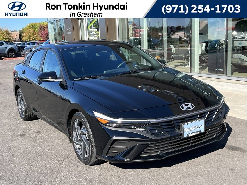 2025 Hyundai Elantra SEL Sport — Sedan — 4,382 mi — Gresham, OR