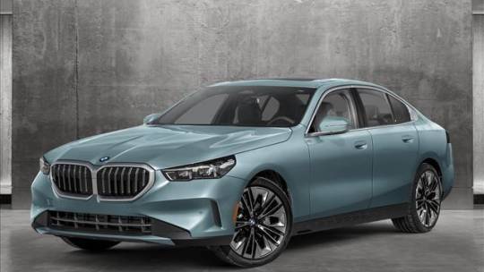 2025 BMW 5 Series 530i — Sedan — 4,045 mi — The Woodlands, TX