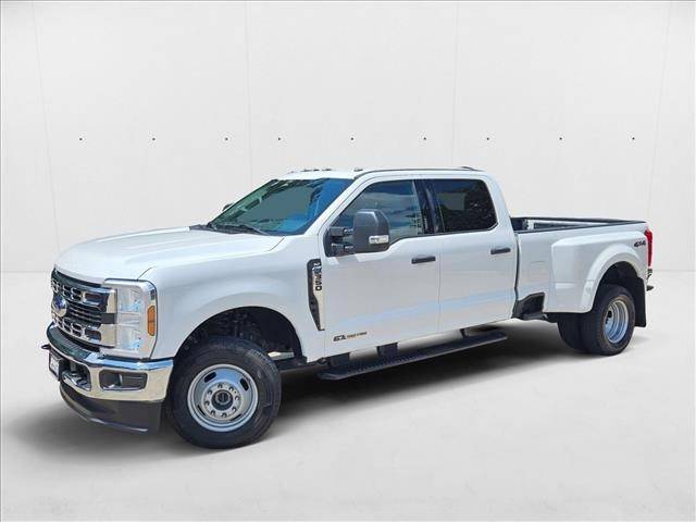 2024 Ford Super Duty F-350 XLT — Pickup Truck — 51,754 mi — The Woodlands, TX