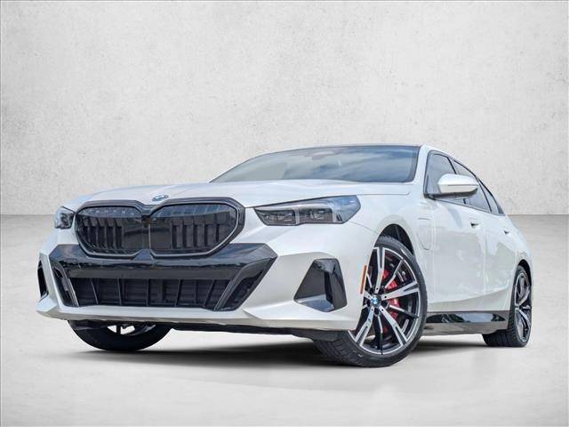 2026 BMW 5 Series 550e — Sedan — 38 mi — The Woodlands, TX