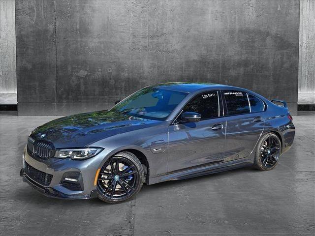 2022 BMW 3 Series 330e — Sedan — 25,733 mi — The Woodlands, TX