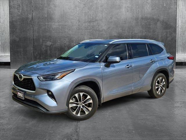 2022 Toyota Highlander XLE — SUV — 29,747 mi — The Woodlands, TX
