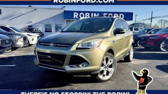 2013 Ford Escape Titanium — SUV — 90,920 mi — Glenolden, PA