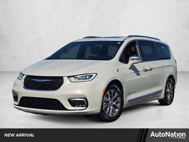 2021 Chrysler Pacifica Hybrid Pinnacle — Minivan — 29,003 mi — Gilbert, AZ