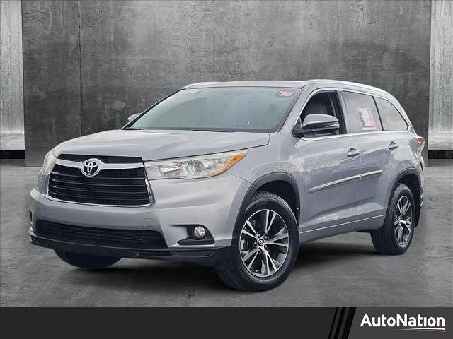 2016 Toyota Highlander XLE — SUV — 124,740 mi — Gilbert, AZ