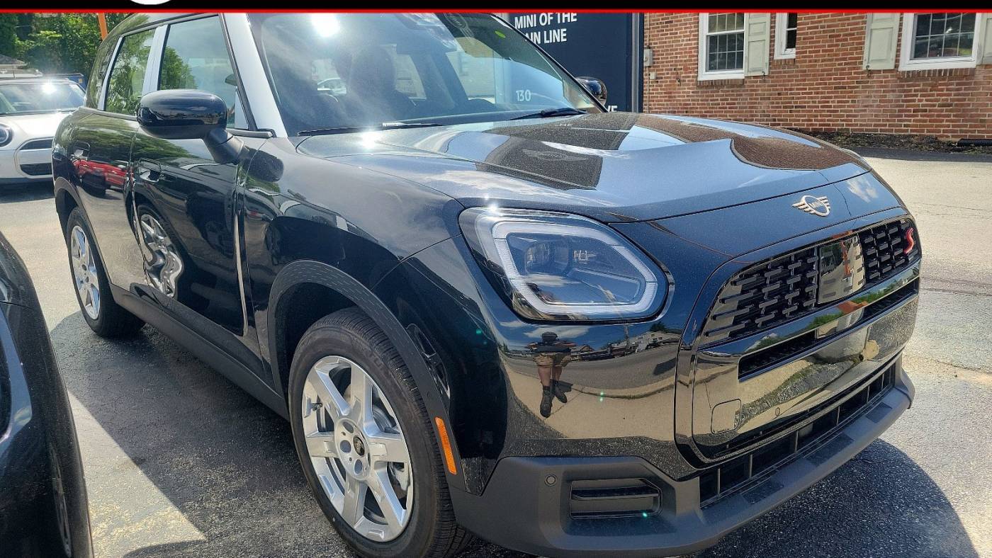 2025 MINI Countryman S — SUV — 4,371 mi — Bala Cynwyd, PA