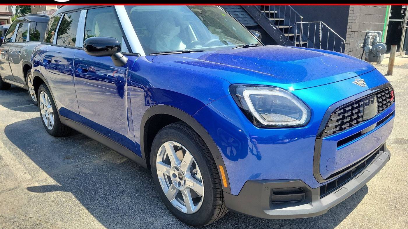 2025 MINI Countryman S — SUV — 3,595 mi — Bala Cynwyd, PA